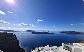Αίολος Στούντιο & Σουίτες